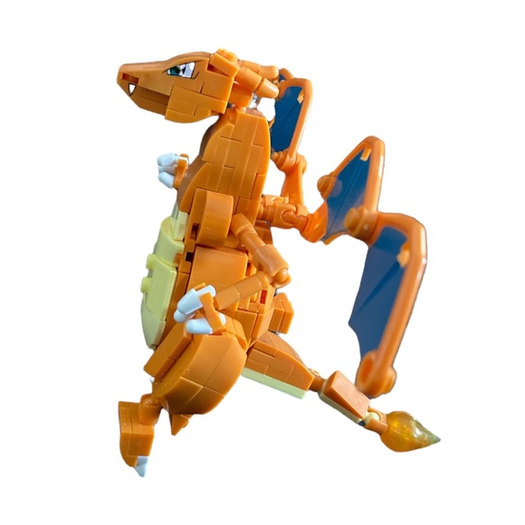 Pokemon Mega Construx Charizard - Picture 3 of 6